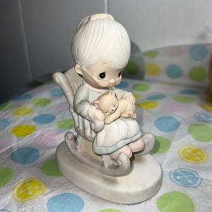 The Purr-Fect Grandma-Collectible Figurine. Vintage 1979. E-3109. Clean.